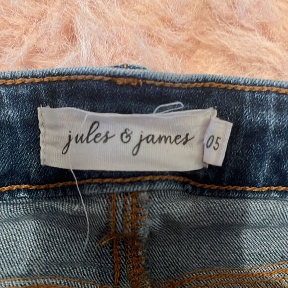 𝅺JULES & James Distressed Blue Jeans.  Size 5 - Picture 6 of 7